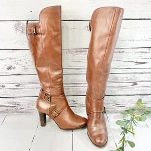 Women's Guess Wgnite Boots (Size 6)